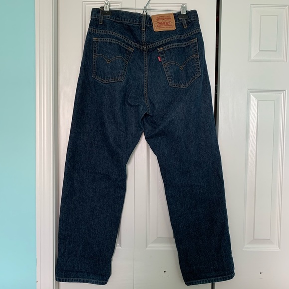Vintage Levi Jeans - Picture 4 of 13